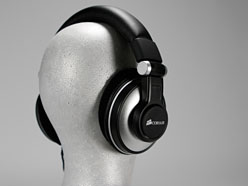 画像ギャラリー No.033のサムネイル画像 / Corsair製のゲーマー向けヘッドセット「HS1」を試す。謳い文句と異なる特性が特徴