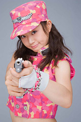 画像集#002のサムネイル/「サドンアタック」のイメージガールに喜屋武ちあきさん起用