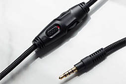 画像ギャラリー No.004のサムネイル画像 / HyperX,デュアルチャンバー構造採用のアナログ接続型ヘッドセット「Cloud Alpha」を9月21日国内発売