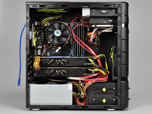 Pr 驚くべき小ささと 驚くべき高性能 G Tuneの新モデル Nextgear Micro I800pa1 Sp2 が持つ尖った魅力に迫る