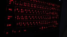 画像ギャラリー No.004のサムネイル画像 / G-Tune，GTX 780MのSLIと4台のSSDによるRAID 0を採用のゲーマー向けノートPC