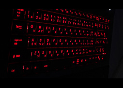 画像ギャラリー No.004のサムネイル画像 / GTX 980M×2のSLI構成を標準搭載したゲームノートPCがG-Tuneから登場