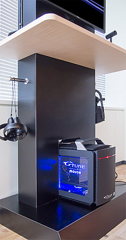 ���������꡼ No.009�Υ���ͥ������ / �ޥ�������ԥ塼������ľ��Ź5Ź�ޤˡ�Oculus Touch�׻�ͷ�������