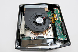 ���������꡼ No.008�Υ���ͥ������ / �ֻ������٤륲����PC�פ����ä�G-Tune��NEXTGEAR-C�פ���ȤϤɤ��ʤäƤ���Τ�������������¤������å����Ƥߤ�