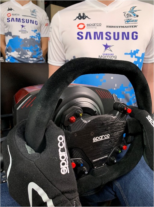 画像ギャラリー No.002のサムネイル画像 / Thrustmasterがジャン・アレジ eスポーツアカデミーとコラボした選手育成プロジェクトを発足