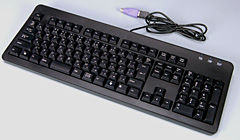 3000円で買えるゲーマー向けキーボード「GMKB109」のレビューを掲載