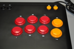 画像ギャラリー No.005のサムネイル画像 / 【PR】低価格アーケードスティックの実力はいかに? バッファロー「BSGPAC01BK」で,めくるめく格闘ゲームライフを始めよう