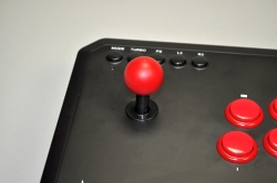 画像ギャラリー No.006のサムネイル画像 / 【PR】低価格アーケードスティックの実力はいかに? バッファロー「BSGPAC01BK」で,めくるめく格闘ゲームライフを始めよう