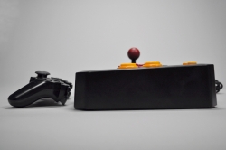 画像ギャラリー No.023のサムネイル画像 / 【PR】低価格アーケードスティックの実力はいかに? バッファロー「BSGPAC01BK」で,めくるめく格闘ゲームライフを始めよう