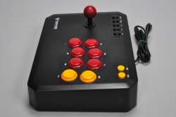 画像ギャラリー No.025のサムネイル画像 / 【PR】低価格アーケードスティックの実力はいかに? バッファロー「BSGPAC01BK」で,めくるめく格闘ゲームライフを始めよう