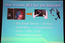 画像集#004のサムネイル/［GDC 2012］携帯機器に脳波センサーを組み込んで商売できるか？ NeuroSkyが問う「低価格生体センサーの活用法」