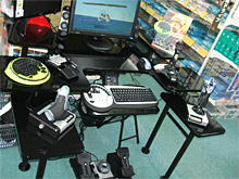 画像集#004のサムネイル/ゲーマー向けキーボード&マウス「Wolfking」実機デモ展示始まる