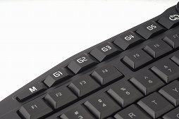 画像ギャラリー No.002のサムネイル画像 / 12個のカスタマイズ可能なキーを備えるZalman Tech製低価格キーボードが本日発売に