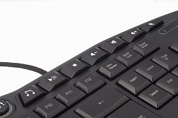 画像ギャラリー No.003のサムネイル画像 / 12個のカスタマイズ可能なキーを備えるZalman Tech製低価格キーボードが本日発売に