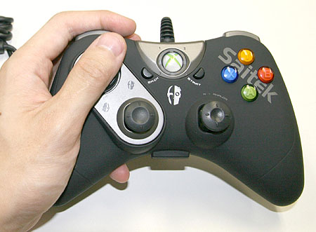 画像ギャラリー No.009のサムネイル画像 / MSY,Mad Catz製Xbox 360用ゲームパッド2種を9月3日に発売
