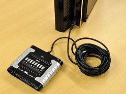 画像ギャラリー No.002のサムネイル画像 / 「PS3のゲームをPC用マウス&キーボードでプレイしたい」そんな思いもコンバータで実現可能。PS3用周辺機器「Eagle Eye Converter」を試してみる