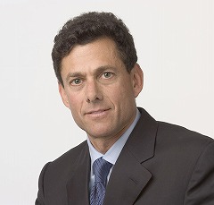 画像集#001のサムネイル/Take-TwoのZelnik社長が,なんとフィットネス雑誌の表紙に登場