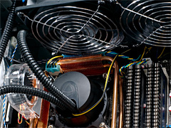 画像ギャラリー No.006のサムネイル画像 / HP，液冷仕様のゲーマー向けPC「Blackbird 002」を北米で発表