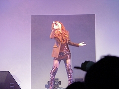 画像集#009のサムネイル/元ZONEの長瀬実夕さん,元モーニング娘。の矢口真里さんも登場。ゲーム概要やコラボ企画が紹介された「モンスターファーム オンライン」のステージ