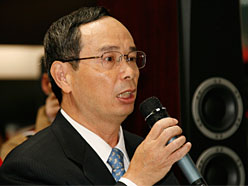 画像ギャラリー No.002のサムネイル画像 / MSI,CeBIT 2010開幕に先立ち,Big Bangやゲーマー向けノートPCなど新製品を一挙公開