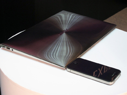 ꡼ No.006 | COMPUTEXASUSץ쥹ե󥹾󡣥ХԾؤϤĶΡPCPadfoneפʤɤо