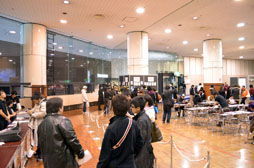 ���������꡼ No.050�Υ���ͥ������ / ���塼���󥿥ƥ�����ȤΥե��󴶼պס�Qonline Fiesta 2012�פ����ͤ��ݡ��ȡ��ƥ����ȥ�ο��������餫��