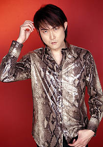 画像集#003のサムネイル/「Wonderland」子安武人さん演じる「サールス」とアフリカの村公開