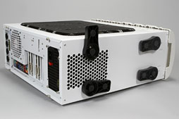 ���������꡼ No.013�Υ���ͥ������ / ��PR��ʸ��ʤ��˺ǹ���ǽ���ɥ��ѥ�Ρ�Prime Galleria XGe-SLI�פǡ�����ʾ�ʤ�PC������Ķ������ꤻ��