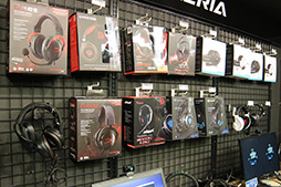 ���������꡼ No.008�Υ���ͥ������ / ���ո���GALLERIA Lounge�פ���˥塼���롣�����ޡ��������յ���䥢���ȥ�åȥ�����PC�򤽤ξ���㤨��褦��