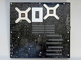 ������#018�Υ���ͥ���/��COMPUTEX 2008��18�ϡ�COSMOS�ץ��꡼���ѱ����˥åȡ�Aquagate Max�פ�Skulltrail����䤷����뤫��
