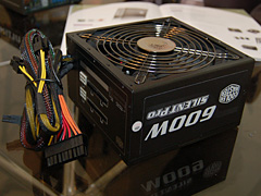 ������#012�Υ���ͥ���/��COMPUTEX 2008��17��Cooler Master����������ܤΥ����ޡ�����CPU�����顼��ȯ��