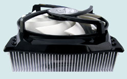 ������#002�Υ���ͥ���/Arctic Cooling���ߥɥ륯�饹GPU��¿�����б������²��ʥ����顼����Accelero L2 Pro�פ�ȯɽ