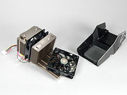 ������#006�Υ���ͥ���/�ڥ������ܤ�Cooler Master���緿CPU�����顼��V10�פ���äƤߤ����˻�Ū�򴹥�ݡ���