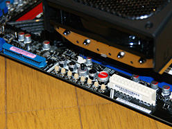 ������#014�Υ���ͥ���/�ڥ������ܤ�Cooler Master���緿CPU�����顼��V10�פ���äƤߤ����˻�Ū�򴹥�ݡ���