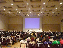 ���������꡼ No.002�Υ���ͥ������ / �������ϡ�4�����ס������ưճ��ʥ���ܤν���ȯɽ���֥ȥ��ᥭ�ե��󥿥�������ơ���ץ��ե饤�󥤥٥�ȥ�ݡ���