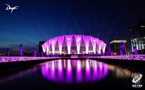 ���������꡼ No.001�Υ���ͥ������ / �֥�����ﵭ�ס��峤�ǳ��Ť��줿�֥����ӥ�10��ǯ��ǰ���٥�ȡפ����ͤ����