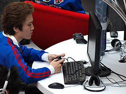 ������#004�Υ���ͥ���/�֥��åȥ���ץɡ������Ƕ��ξι�����ܿͥץ쥤�䡼�μ�ˡ�