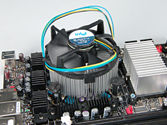 画像集#006のサムネイル/ゲーマー向けデュアルGPU&SLIソリューション「Skulltrail」の可能性を探る