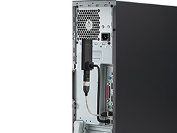 画像ギャラリー No.004のサムネイル画像 / PS3やXbox 360,PCなどの有線LANを無線LAN接続に変換するアダプターが登場。8月上旬に4935円でバッファローから発売