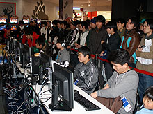 画像ギャラリー No.003のサムネイル画像 / 前回入賞者が早々に敗退？　片岡安祐美選手も登場した「プロ野球 ファミスタ オンライン3」全国大会決勝レポート