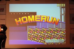 画像ギャラリー No.012のサムネイル画像 / 「ファミスタ オンライン 全国トーナメント」の決勝大会レポート。屋鋪 要氏と川村ゆきえさんがゲストで登場