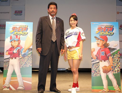 画像ギャラリー No.015のサムネイル画像 / 「ファミスタ オンライン 全国トーナメント」の決勝大会レポート。屋鋪 要氏と川村ゆきえさんがゲストで登場