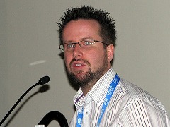 ������#003�Υ���ͥ���/��GDC 2009��33�Ϲ��������������ӥ�����Φ����夲�롤��Fable II�פΥޥåץǥ������Ҳ�