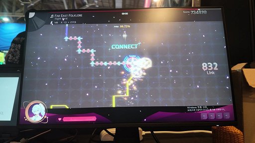 画像ギャラリー No.009のサムネイル画像 / 18人の韓国同人チームが作るリズムゲーム「Witch's Lounge」。マウス操作の無理ゲーから，魔女が魔法陣をキビキビ描く音ゲーへ［BIC2026］