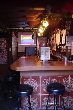 画像ギャラリー No.004のサムネイル画像 / アッー! 「ルーセントハート」で同性同士がほしともになれるアップデート。新宿二丁目のゲイバーで開催されたメディア向け発表会レポート