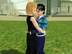 画像ギャラリー No.031のサムネイル画像 / アッー! 「ルーセントハート」で同性同士がほしともになれるアップデート。新宿二丁目のゲイバーで開催されたメディア向け発表会レポート