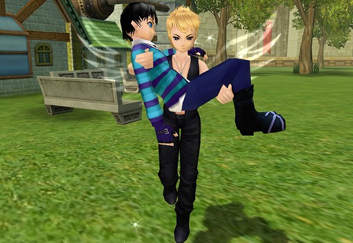 画像ギャラリー No.032のサムネイル画像 / アッー! 「ルーセントハート」で同性同士がほしともになれるアップデート。新宿二丁目のゲイバーで開催されたメディア向け発表会レポート