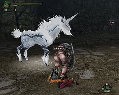 画像集#004のサムネイル/「モンスターハンター フロンティア オンライン」,公認ネットカフェのサービスも体験してきたシーズン3.5のプレイレポートを掲載