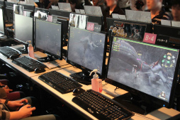 画像ギャラリー No.006のサムネイル画像 / 「モンスターハンター フロンティアG」の新モンスター喰血竜「バルラガル」の実態は? 大型アップデート「G3」の先行体験会をレポート