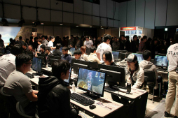 画像集#051のサムネイル/「モンスターハンター フロンティアG」のオフラインイベント「誕生7周年 MHF-G感謝祭2014」が開催。ステージイベントや最新情報などをレポート